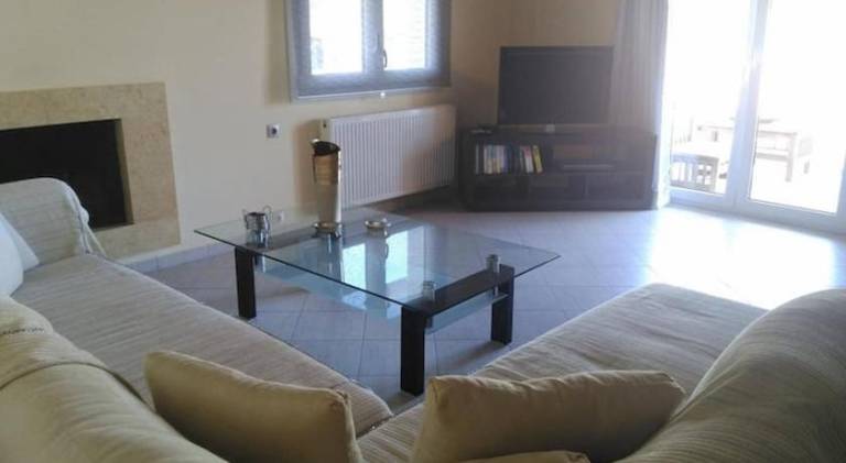 Rental apartment with 2 rooms for 5 persons — photo 2