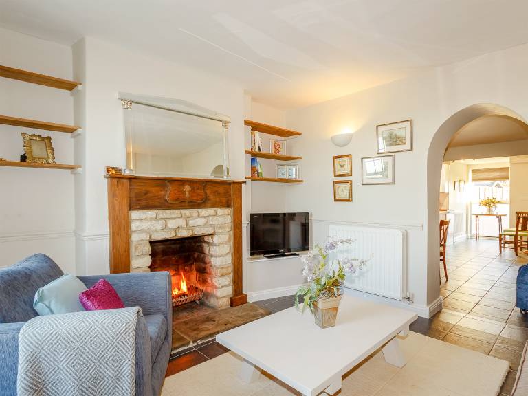 Cottage with garden & grill in Northampton