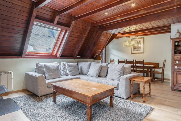Child-friendly lovely apartment with fast internet | Mountain view | Ski nearby | Pets allowed — photo 2