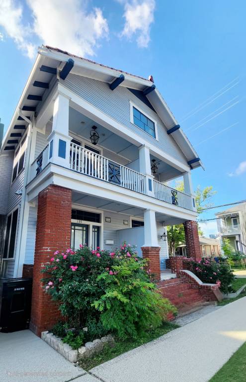 House Mid-City