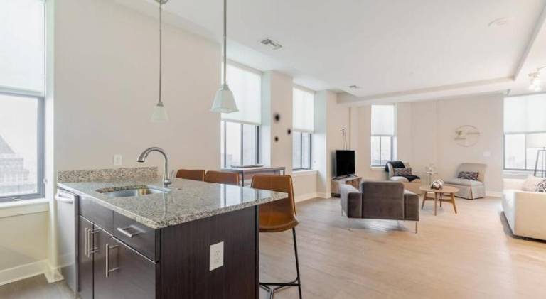 Charming rental apartment with pool | Pets are welcome — photo 3