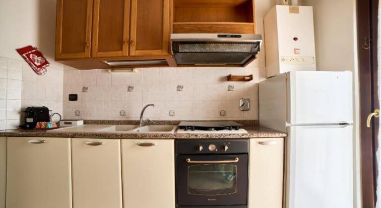 Apartment with 2 rooms for 4 persons — photo 4