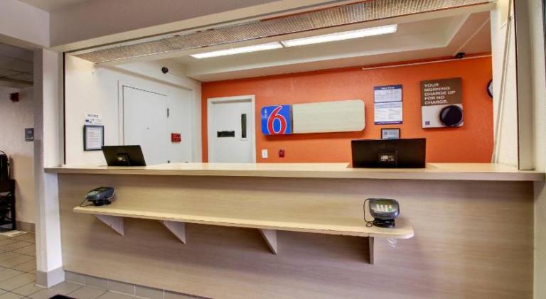 Motel 6 Altoona, IA - Des Moines East — photo 5