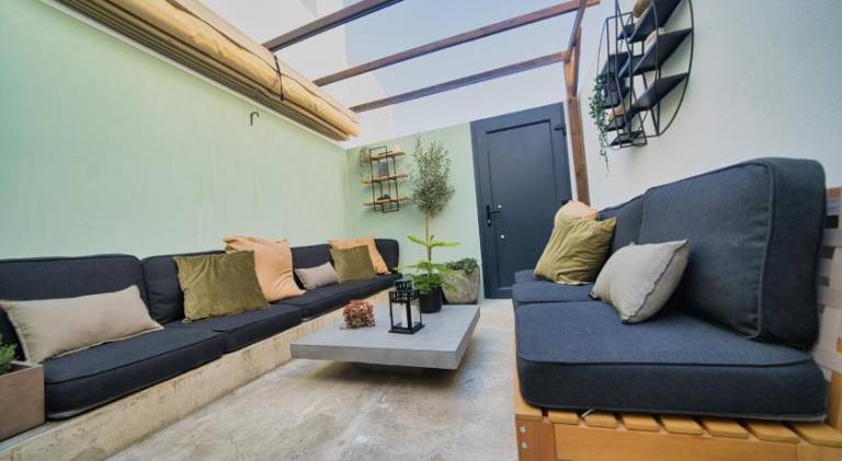 Elements Milfontes - Japandi Designed House - City Center — photo 5