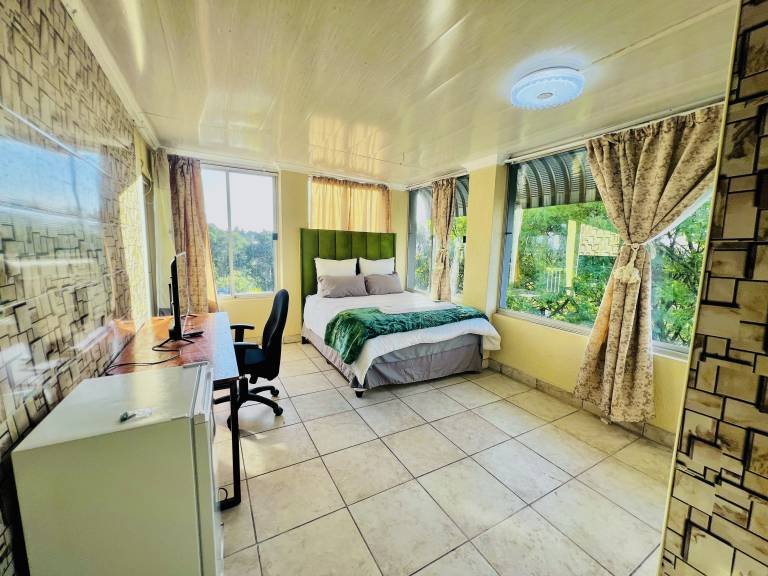 Privatzimmer  Honey Hill