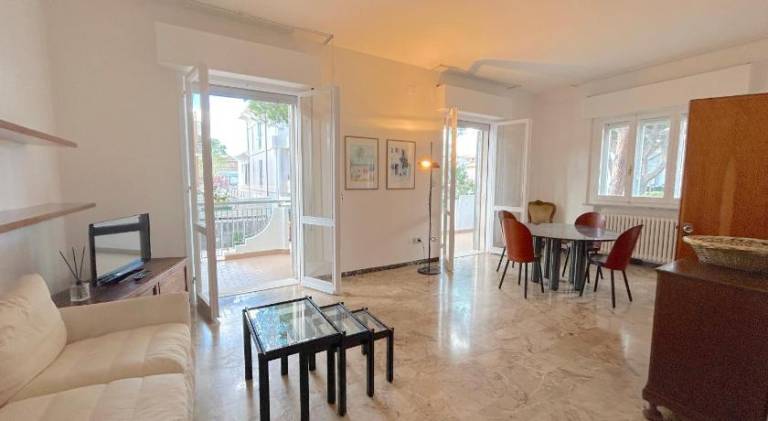 Holiday apartment with 2 rooms for 6 persons in Misano Adriatico
