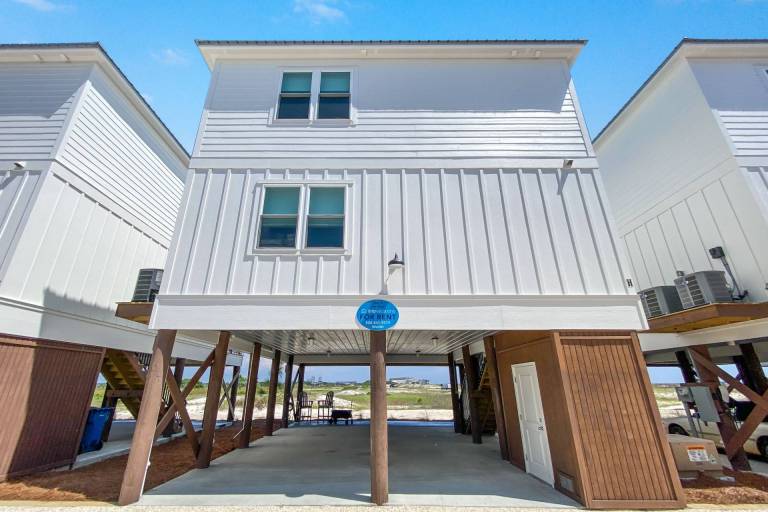 Vacation home with heated pool — photo 4