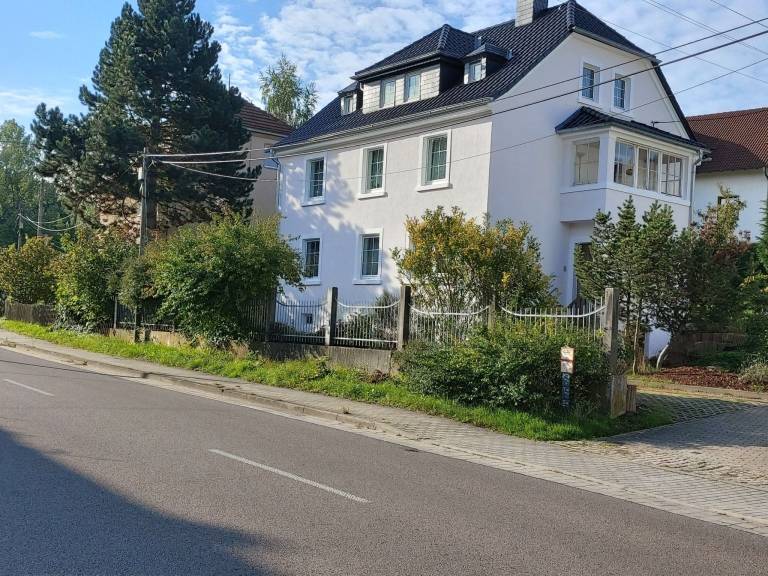 Wohnung in H&auml;nichen mit Garten