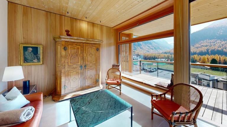 Exclusive Roseg Apartment with Panoramic View in Pontresina — photo 3