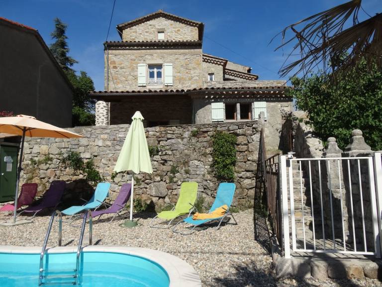 House Saint-Paul-le-Jeune