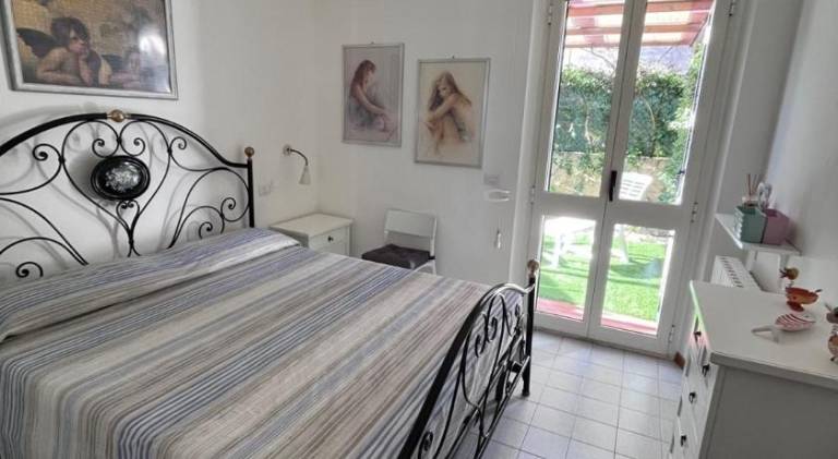 Holiday apartment with 1 room for 4 persons — photo 2