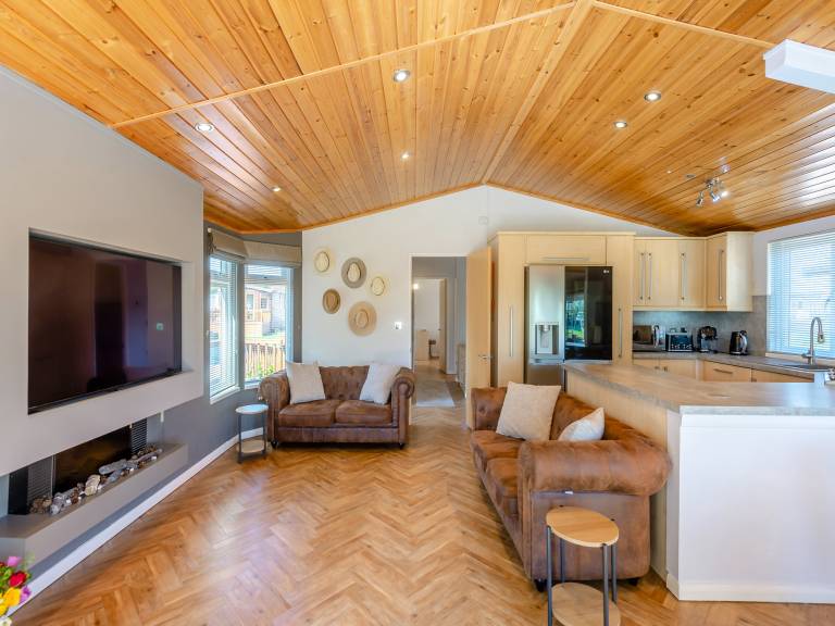Cottage with terrace | River view — photo 4