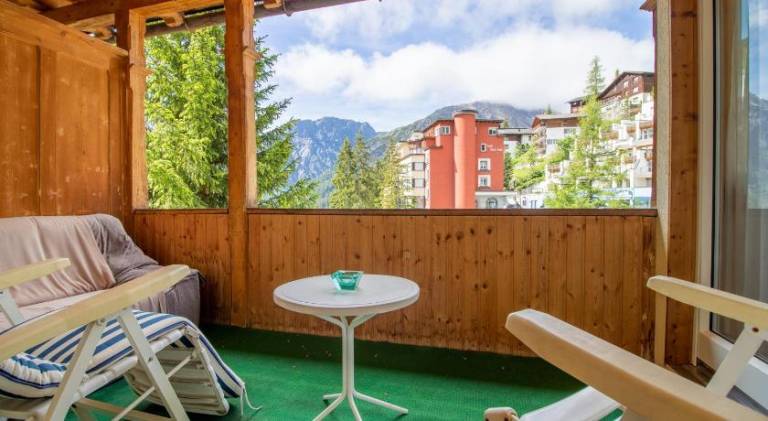 Holiday apartment with 3 rooms for 6 persons — photo 3