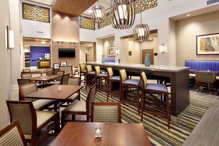 Hampton Inn & Suites Pittsburgh Airport South–Settlers Ridge — photo 3