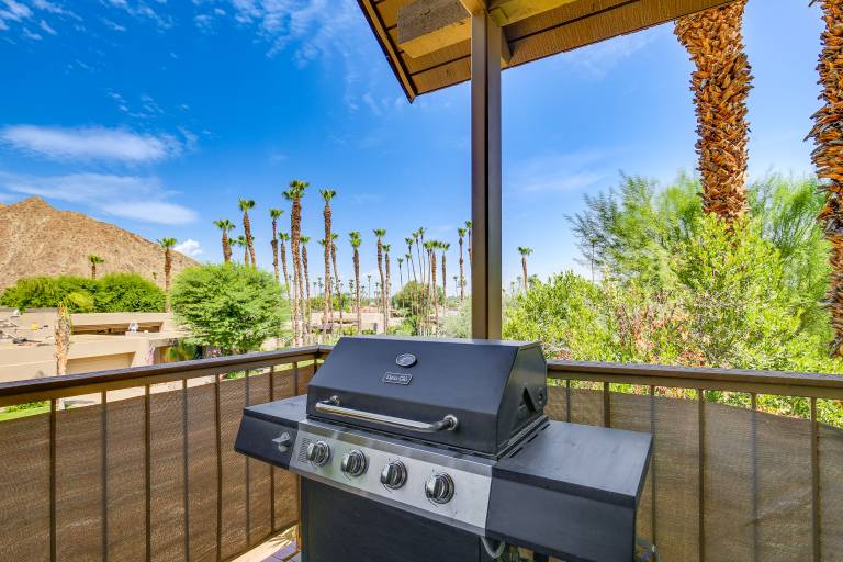 Balcony & Views: Pet-Friendly Indian Wells Unit — photo 2