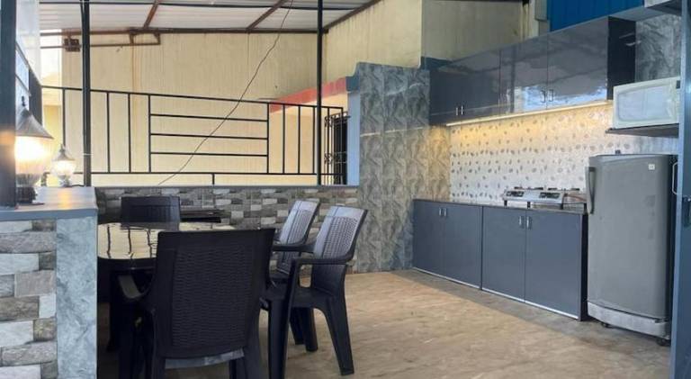 Apartment with BBQ & pool — photo 4