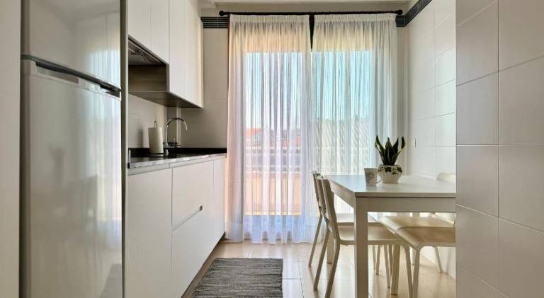 Apartment with 2 rooms for 5 persons — photo 4