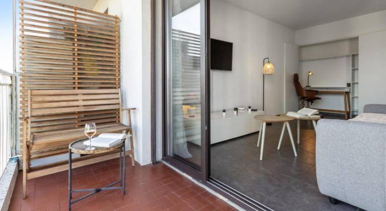 Fully equipped rental apartment with patio | Beach nearby | Good for workation | Pets allowed — photo 4