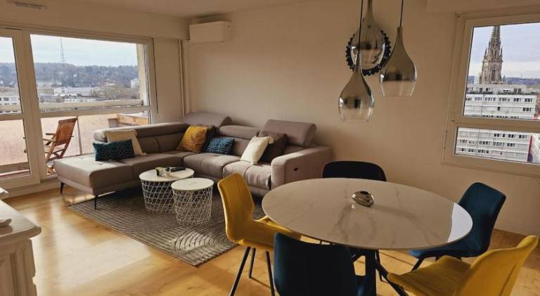 Apartment with 2 rooms for 4 persons in Illzach