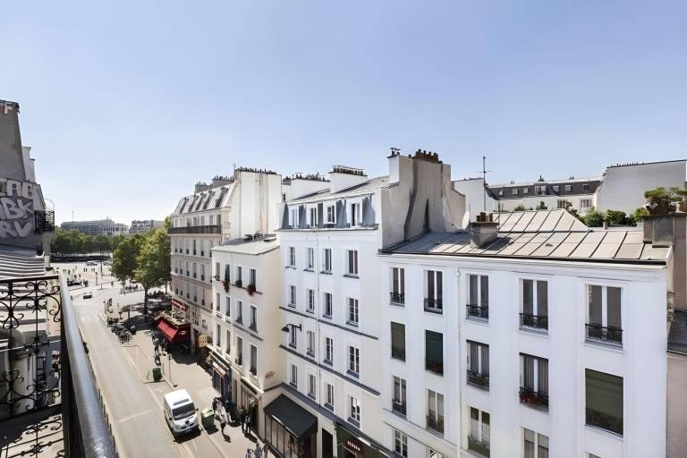 Hotel Bastille in Charenton-le-Pont