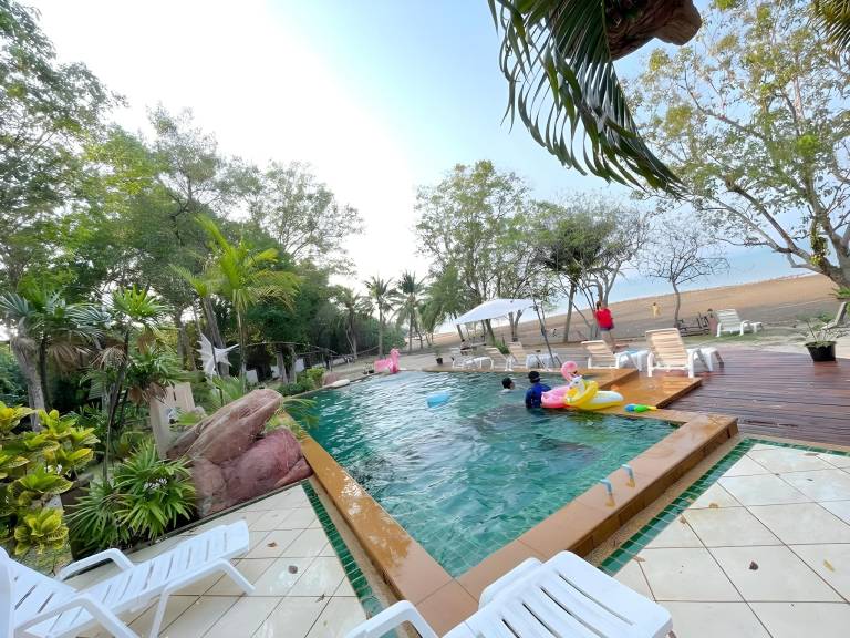 Vacation home with yard, pool & grill | Perfect for remote work — photo 2