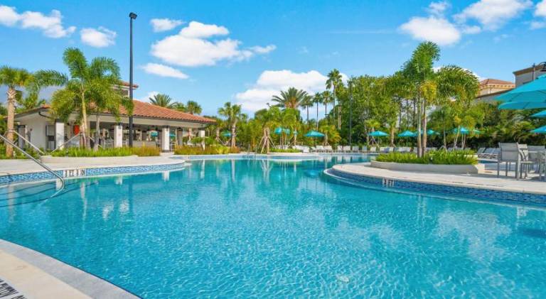 Luxury 3BR resort Condo walking distance to Epic Universe, Convention center and Icon Park — photo 3