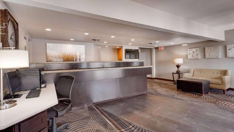 SureStay by Best Western Miles City — photo 2
