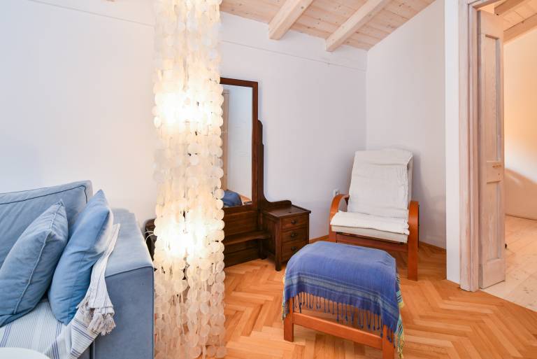 Holiday apartment with garden, pool & BBQ — photo 4