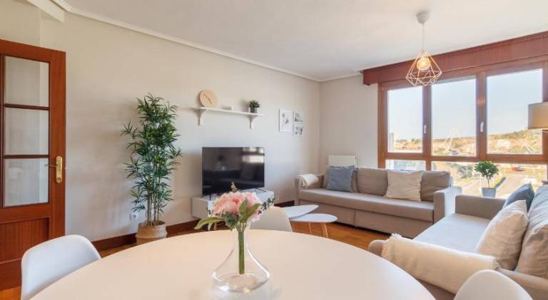 Fully equipped holiday apartment | Close to the beach | Dogs allowed in Bilbao
