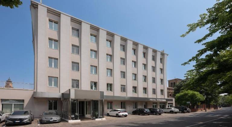 Hotel Toscanini in Parma