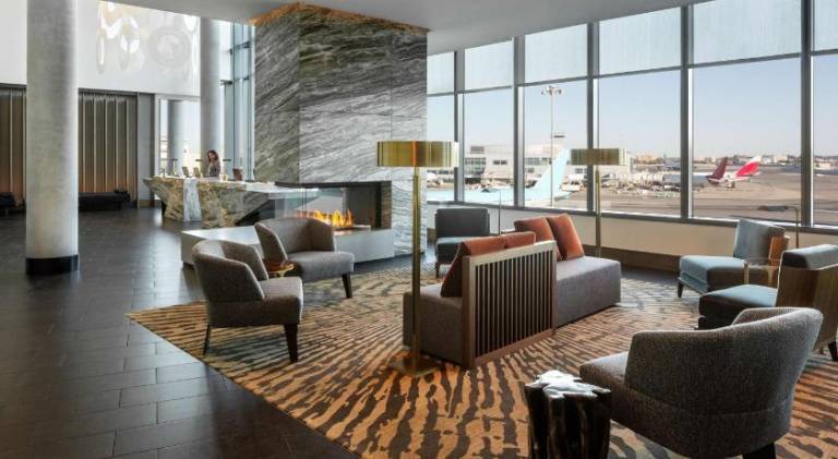 Grand Hyatt At Sfo — photo 3