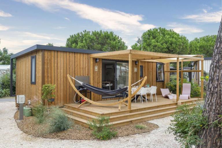 Family-friendly camping with terrace, pool & garden | Pet-friendly — photo 3