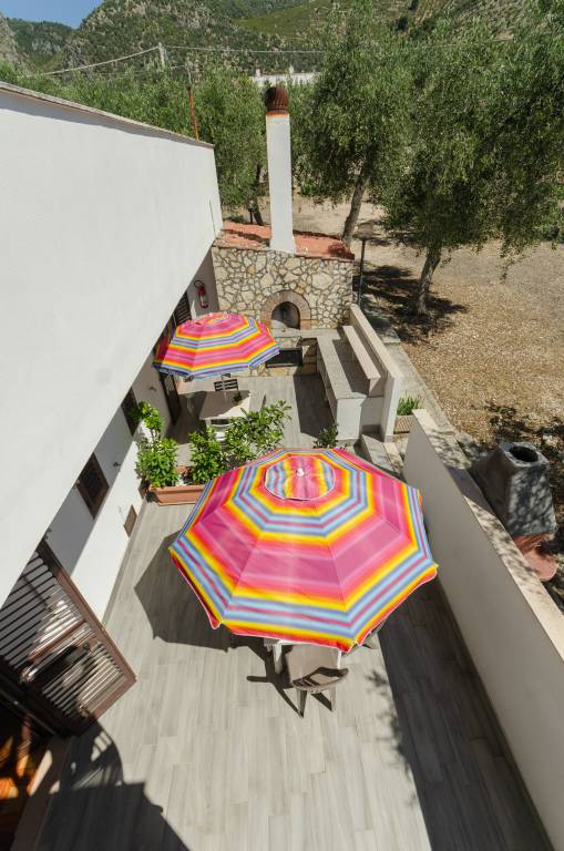 House with barbecue, garden & terrace | Panoramic view — photo 4