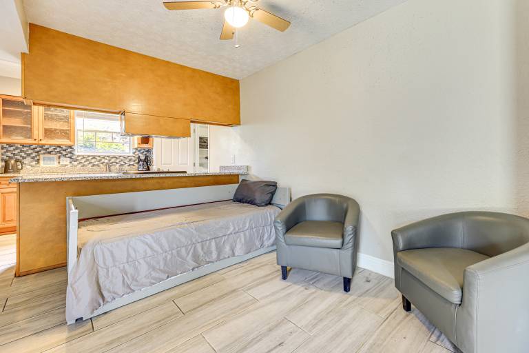 Angler’s Escape w/ River Access: JAX Townhome — photo 5