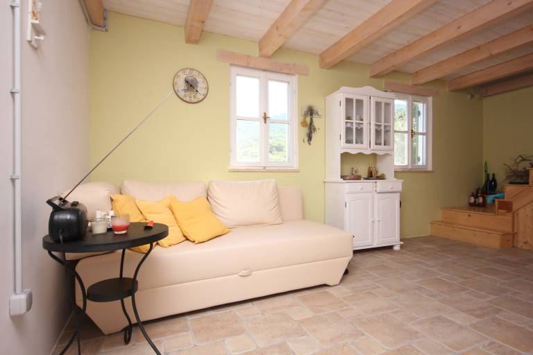 Vacation home with patio, yard & barbeque | Sea view — photo 3