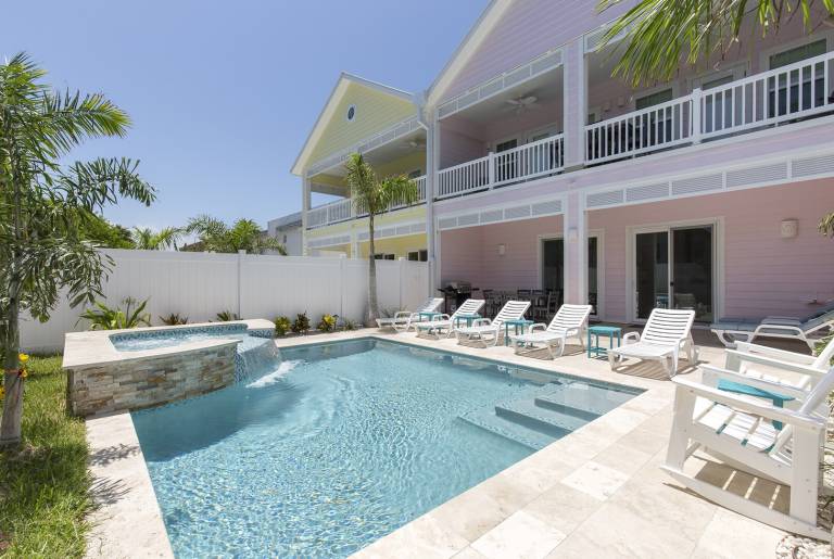 House with private pool & garden in South Padre Island, TX