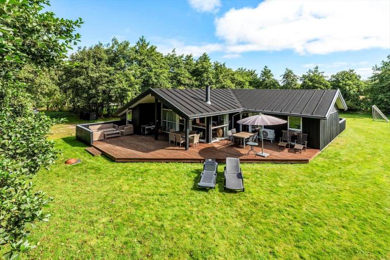 Ferienhaus mit Hund in Rindby Strand Nordseeküste Dänemark f&uuml;r max. 8 Personen