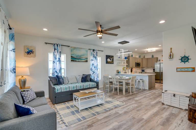 Walk to Gulf: Ocean-View Home in Crystal Beach! in Galveston, TX