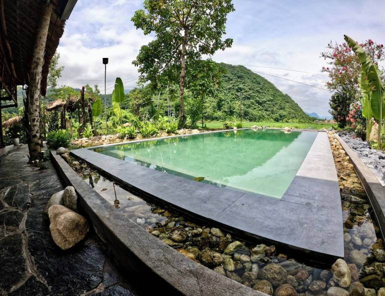 Lodge  Phú Linh