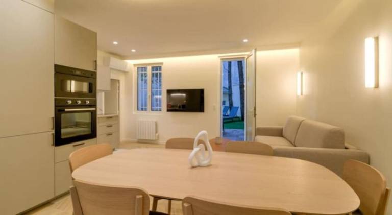 Holiday apartment with 2 rooms for 6 persons — photo 3