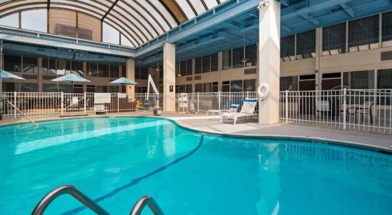 Albany Airport Inn — photo 3