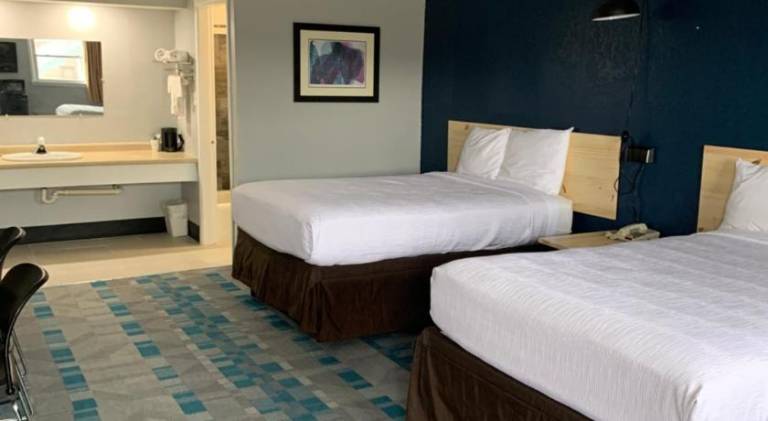 ROYALINN in Elizabethtown, KY