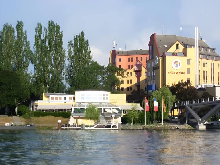 Maximilian Hotel & Apartments Weil am Rhein / Basel in Loerrach