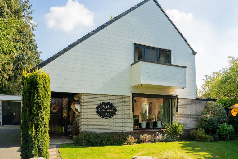 Villa  Daarle