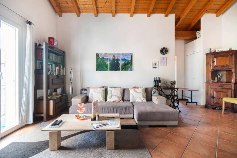 Holiday apartment with garden, terrace & private pool — photo 2