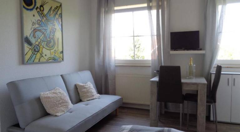 Studiozimmer an den Leineauen