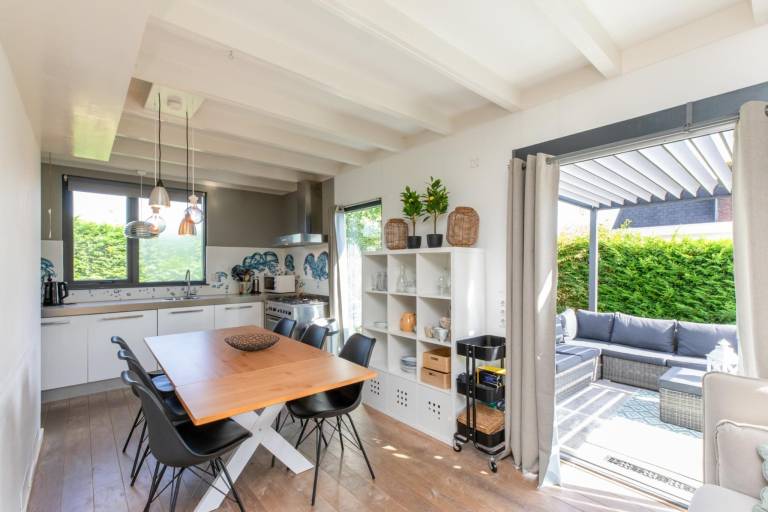 Child-friendly house with garden & patio | Dogs allowed — photo 5
