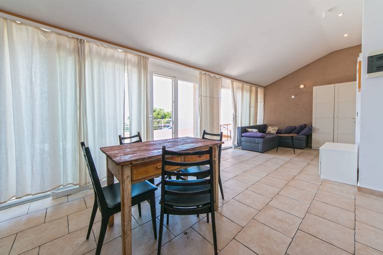 Charming apartment with patio & barbecue | Sea view | Next to the beach | Pet-friendly — photo 4