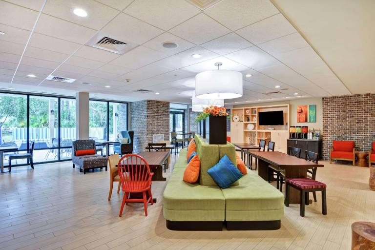 Home2 Suites by Hilton Hilton Head — photo 4
