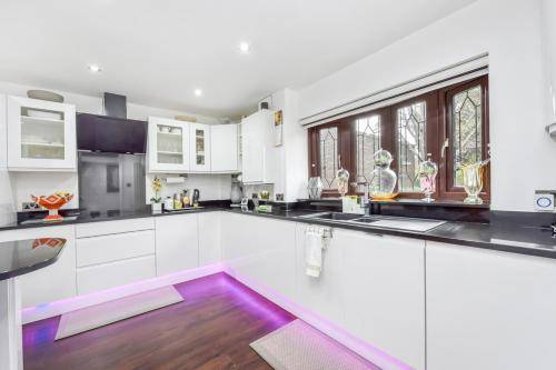 Bed & Breakfast London